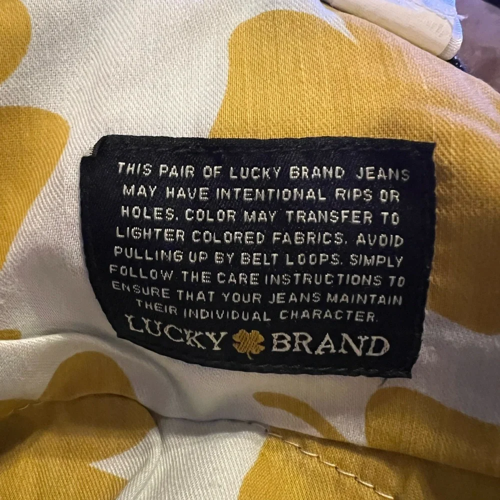 VTG- Lucky Brand ABBEY SHORT size 10/30 - Picture 9 of 9